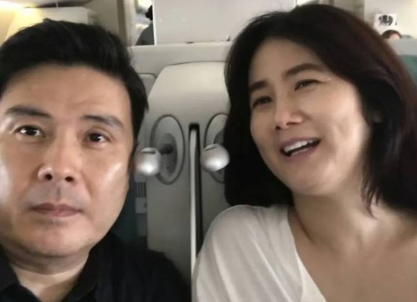 온라인커뮤니티 심은하근황 사진